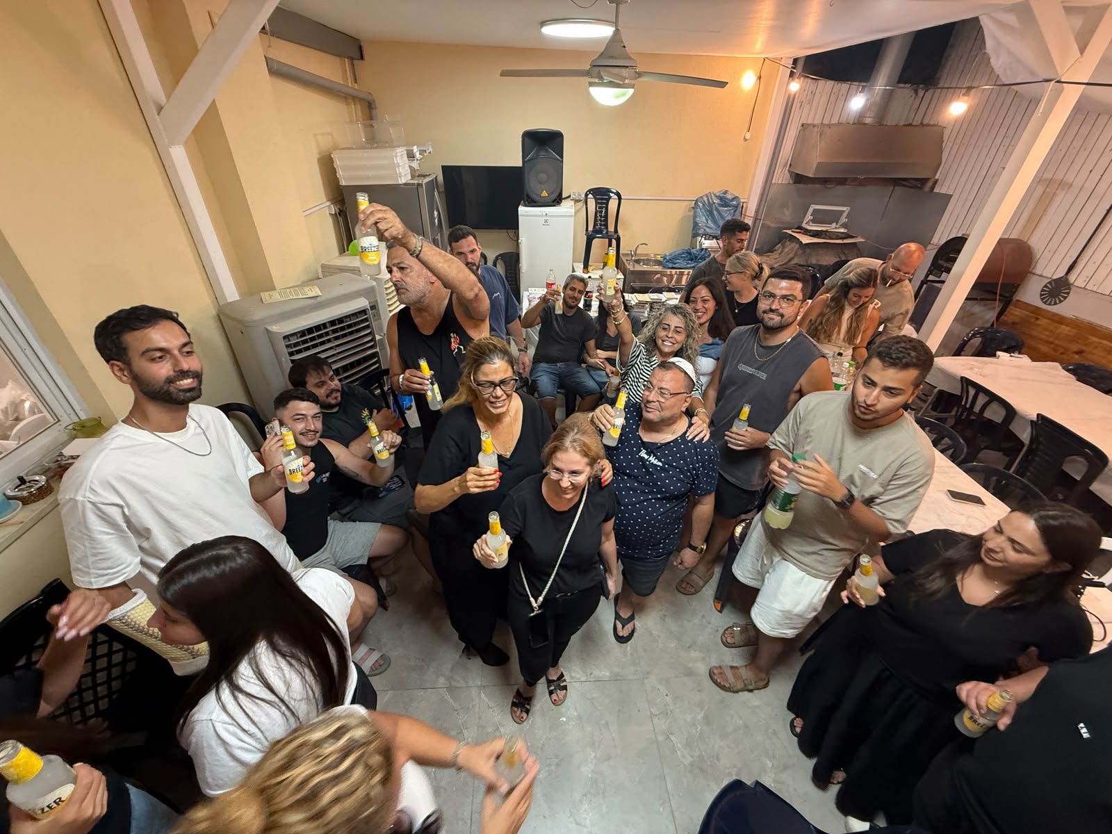 רגע מהחיים של גיא